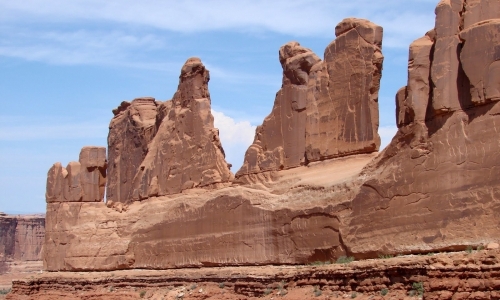 East Wall Park Avenue Arches Park