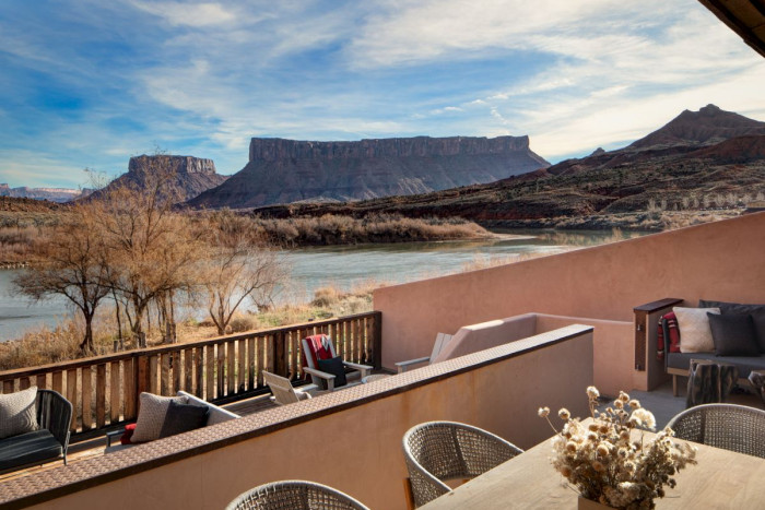 Red Cliffs Lodge — , 