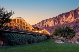 Red Cliffs Lodge