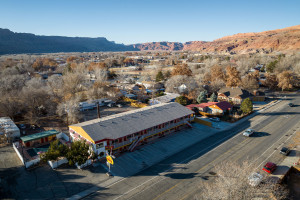Apache Motel
