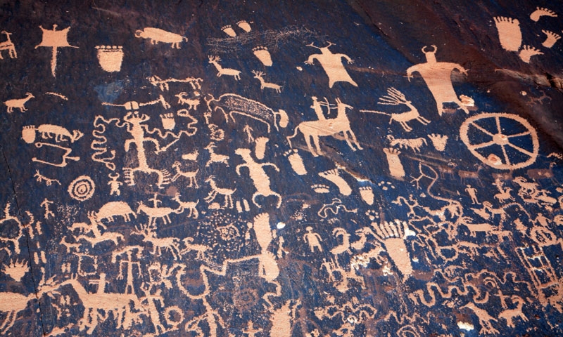 Pictographs at Newspaper Rock State Park in Utah